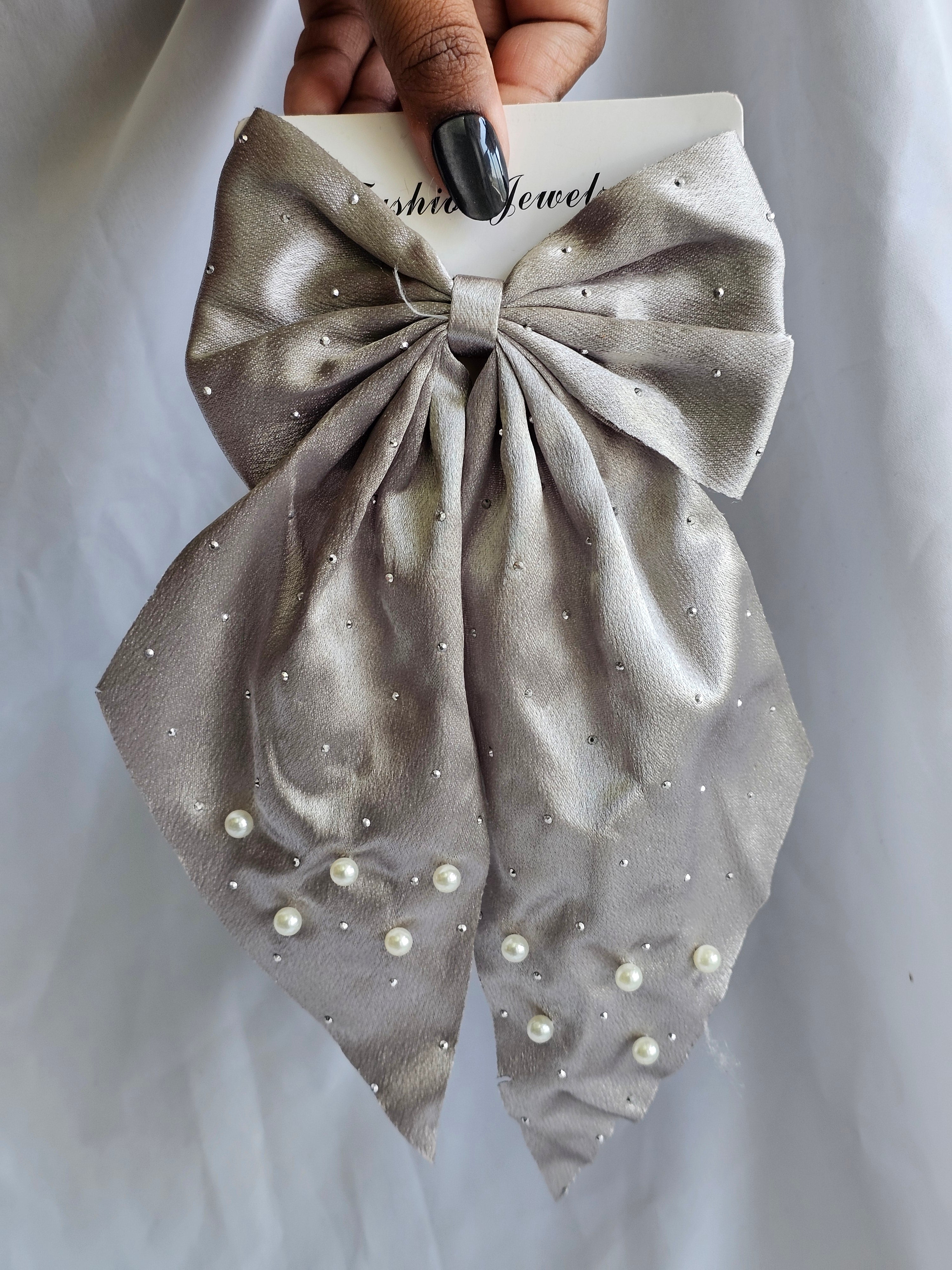 Silver Mist Pearl Bow – (Light Grey with pearls)