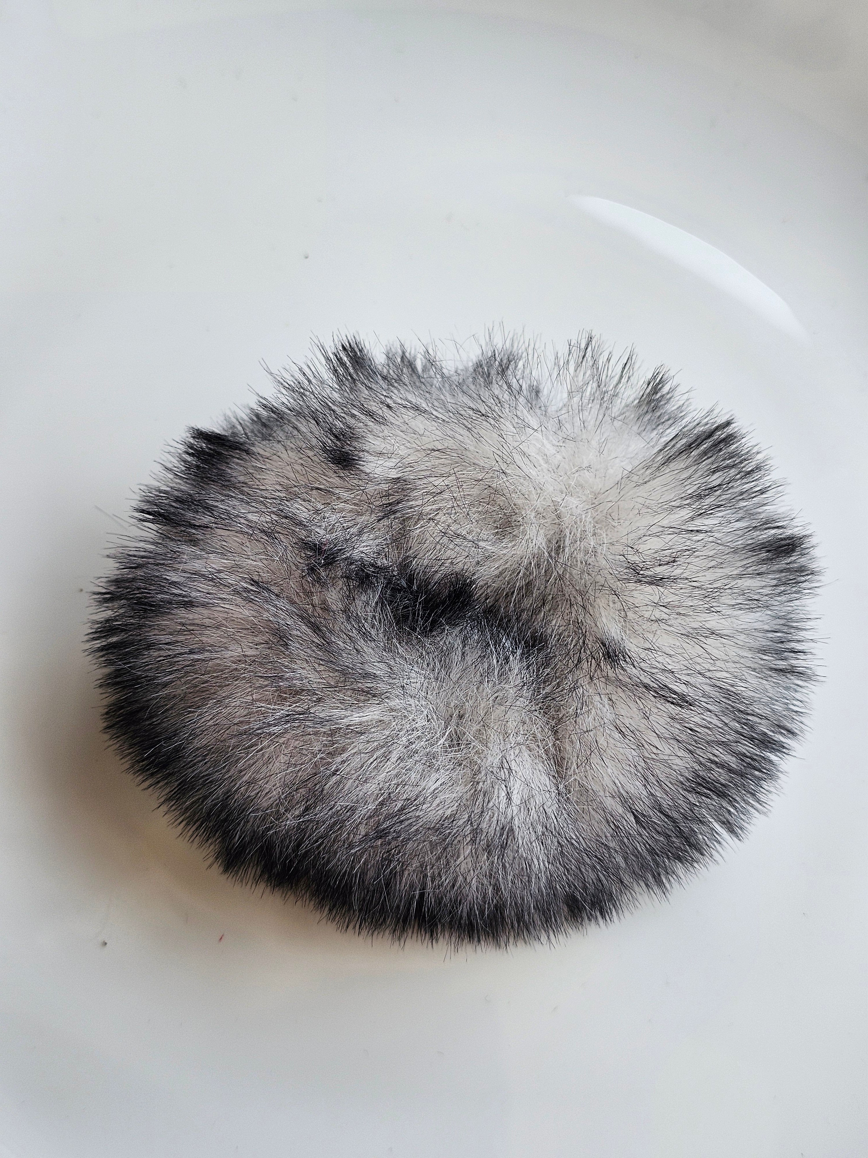 Plush Scrunchie (black)