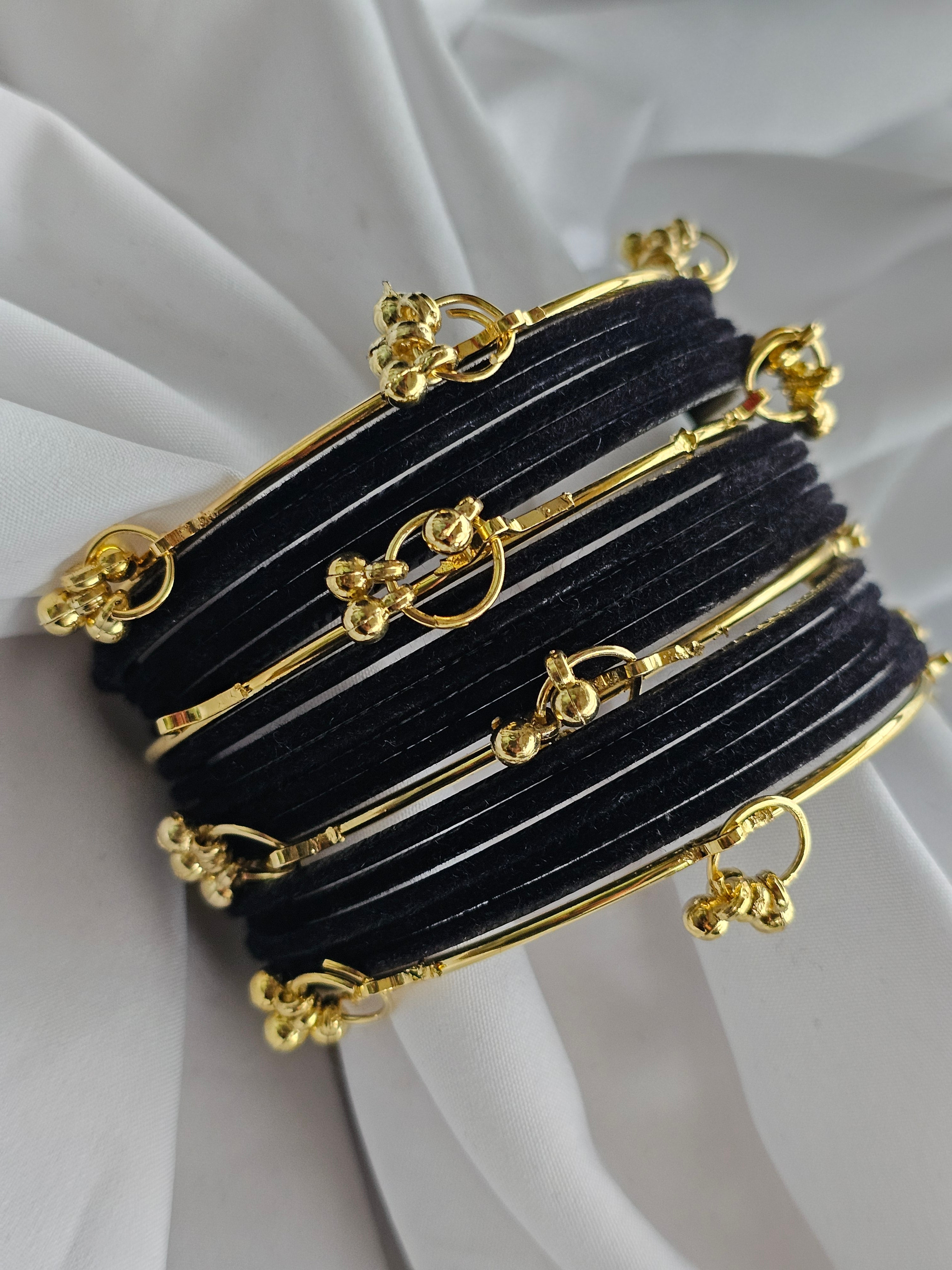 Viral Kashmiri Bangle