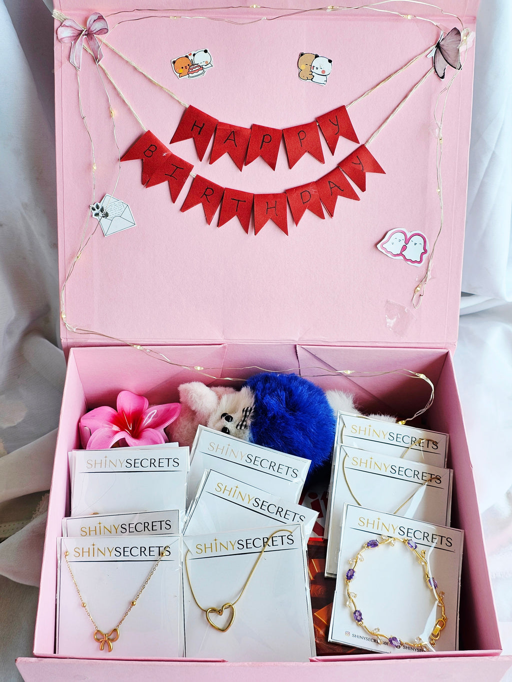 Birthday gift hampers