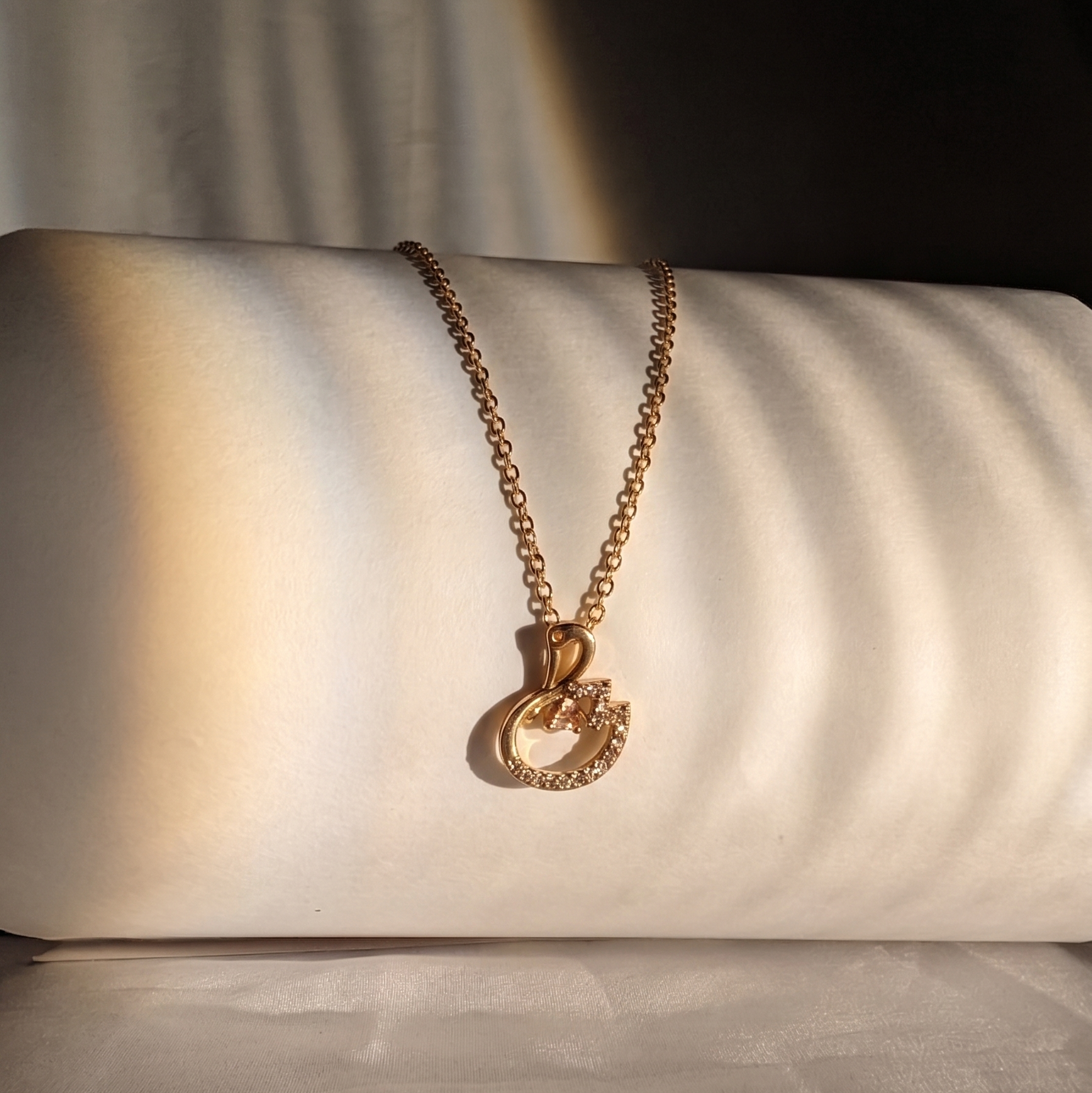 Swan Grace Pendant