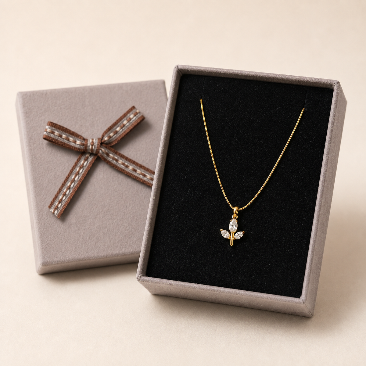 Anti-Tarnish Tulip Bud Pendant in a Grey Velvet Box gift box