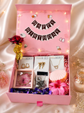 Cute Birthday gift hampers
