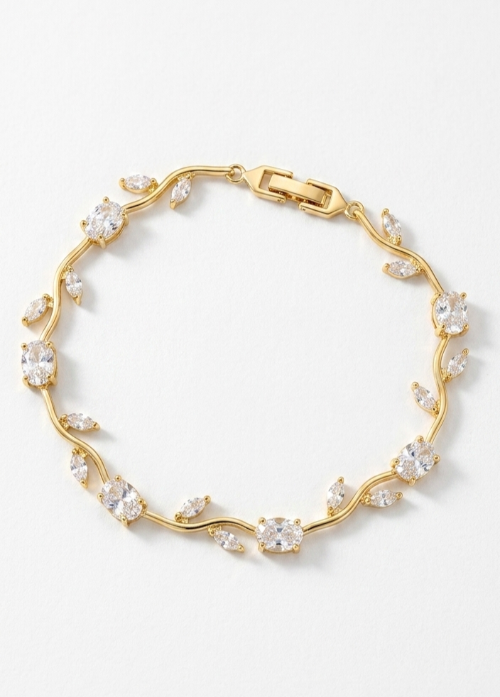 Tulip bracelet (white)