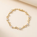 Tulip bracelet (white)